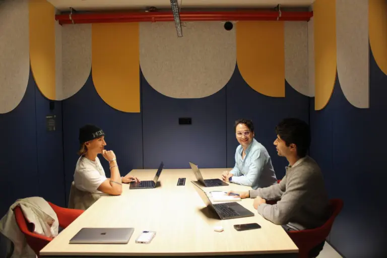 Meeting room at la fabrica &co coworking in barcelona