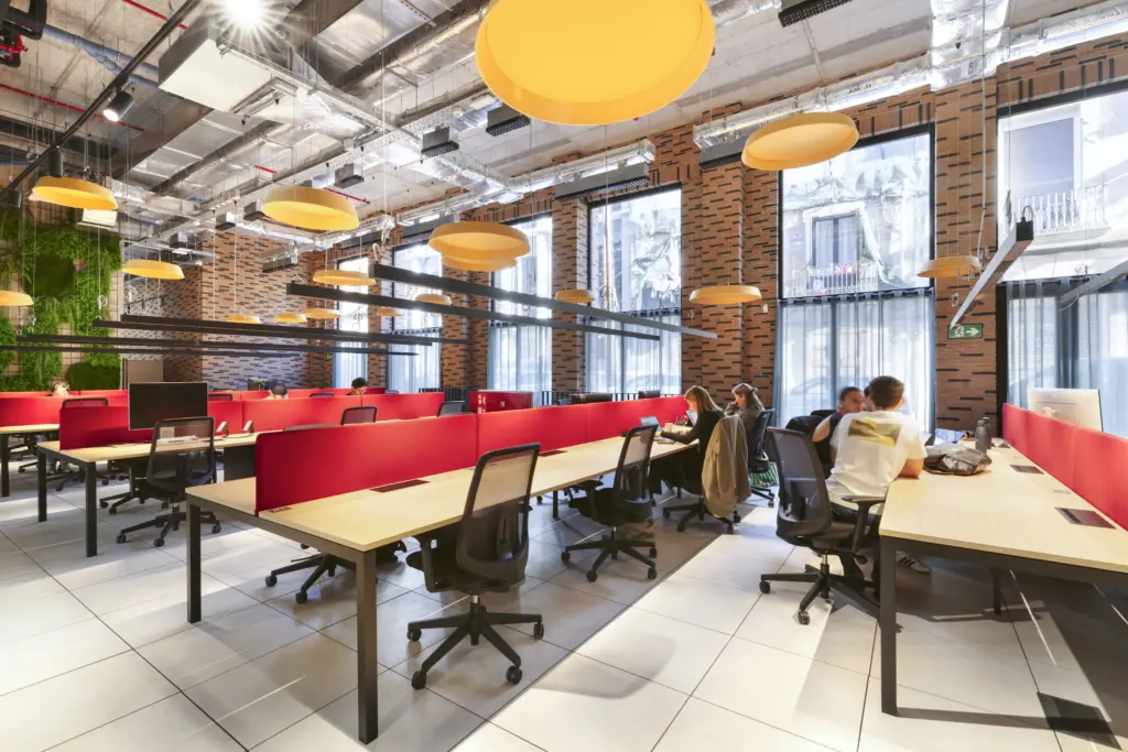 Coworking en poblenou 22@ la fabrica &co