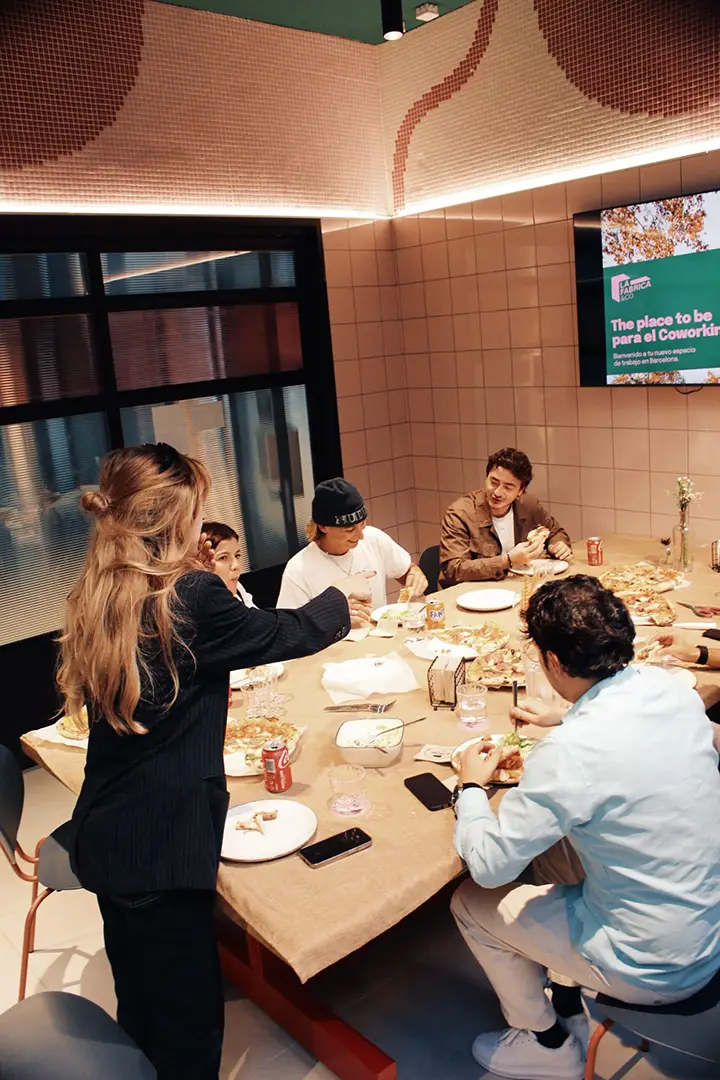 Kitchen coliving la fabrica barcelona scaled copy