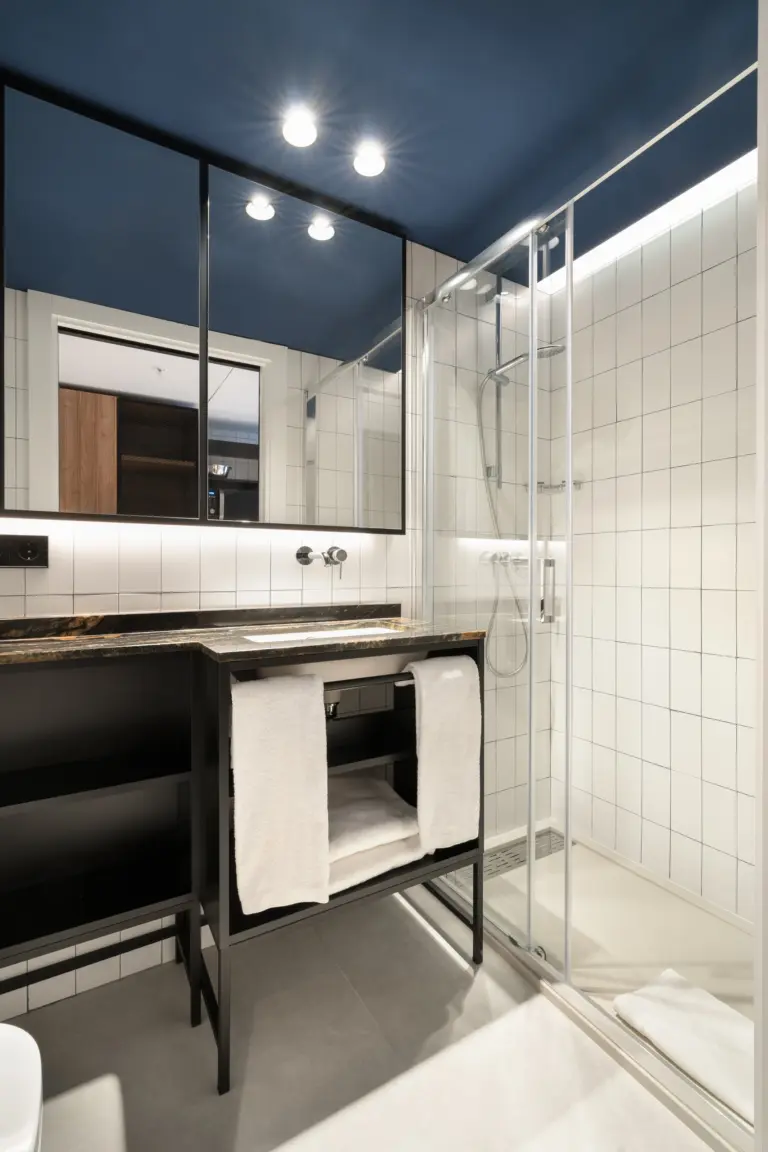 Tower studio b baño